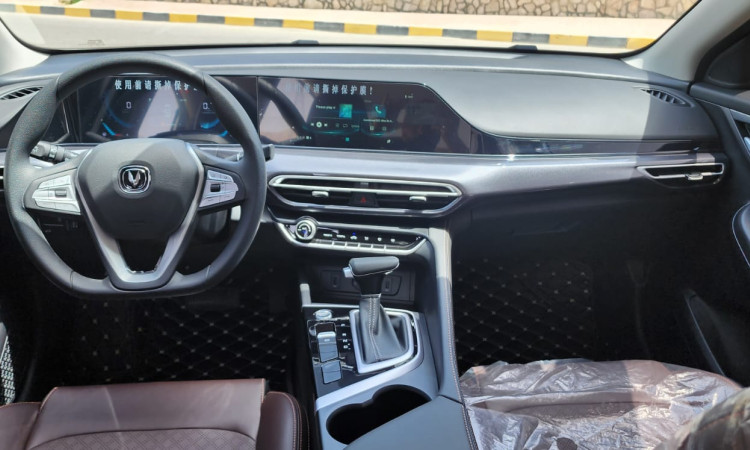 CHANGAN EADO PLUS