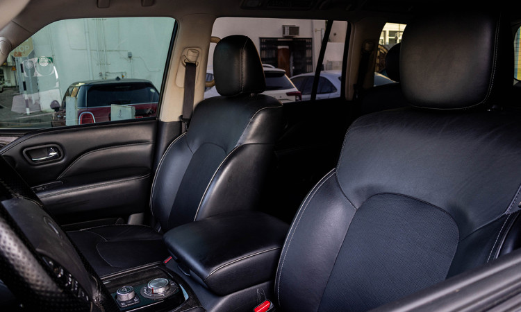 INFINITI QX80