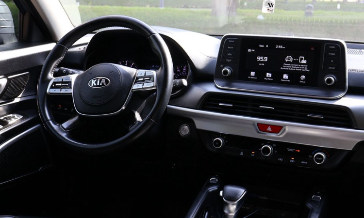 KIA TELLURIDE