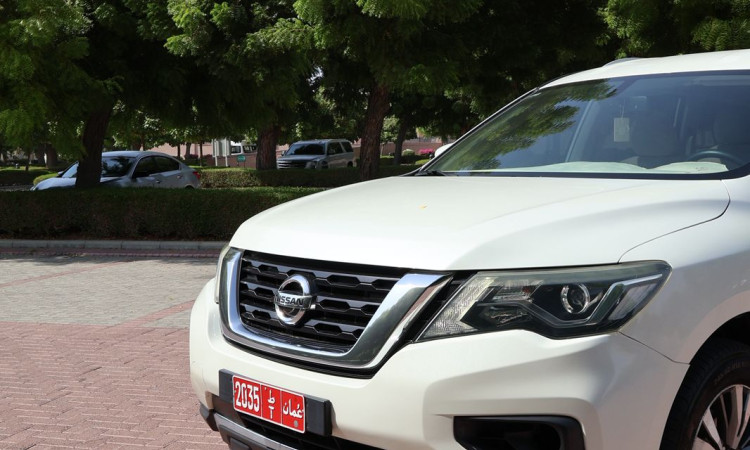 NISSAN PATHFINDER