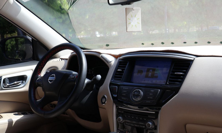 NISSAN PATHFINDER