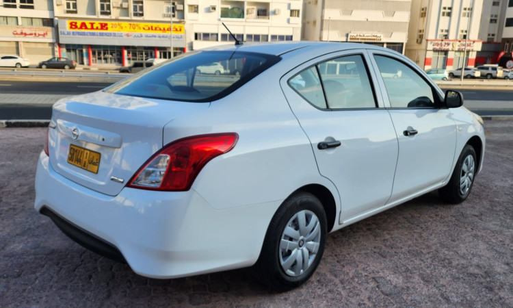 NISSAN SUNNY 2016!