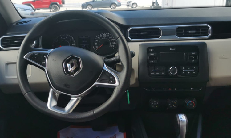 RENAULT DUSTER