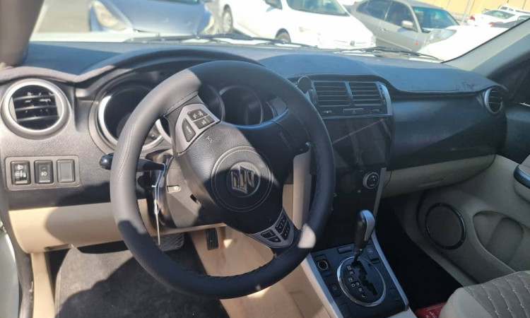 SUZUKI VITARA