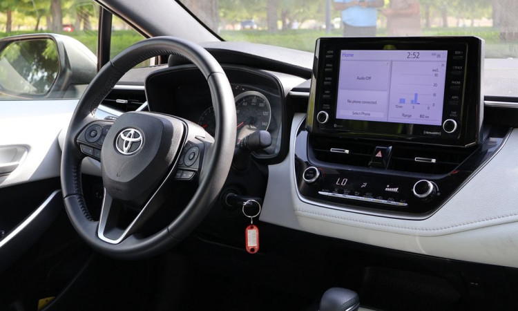 TOYOTA COROLLA
