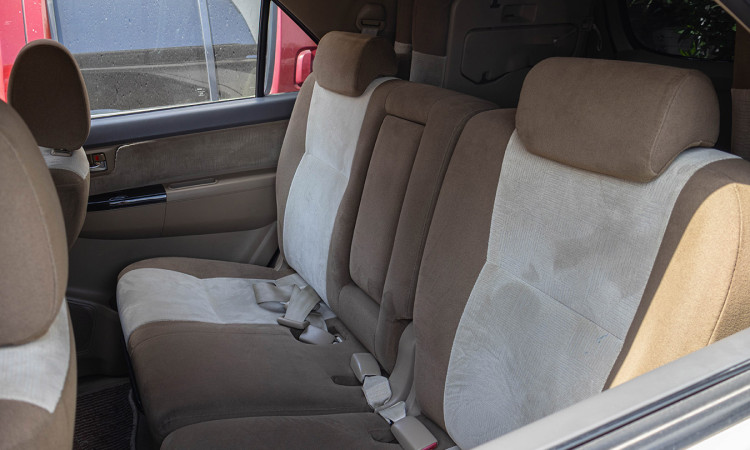 TOYOTA FORTUNER