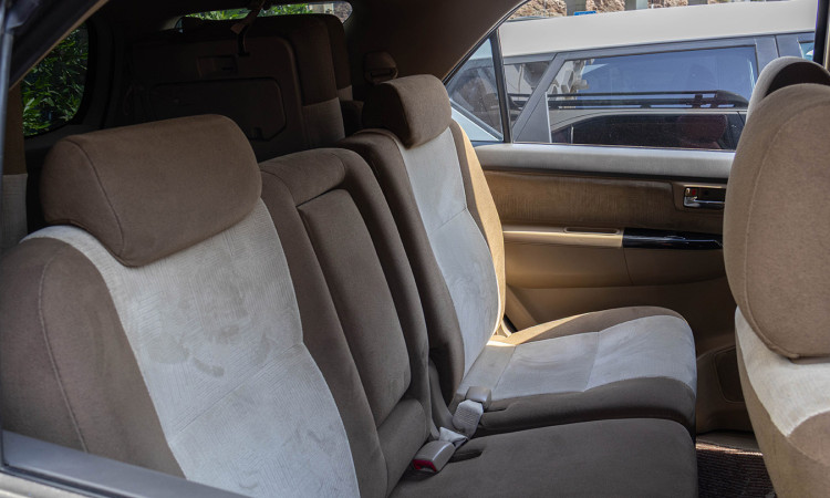 TOYOTA FORTUNER