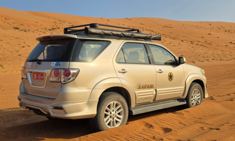 TOYOTA FORTUNER