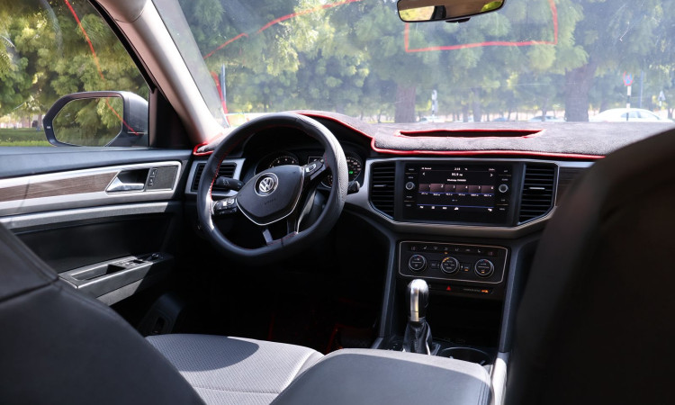 VOLKSWAGEN ATLAS